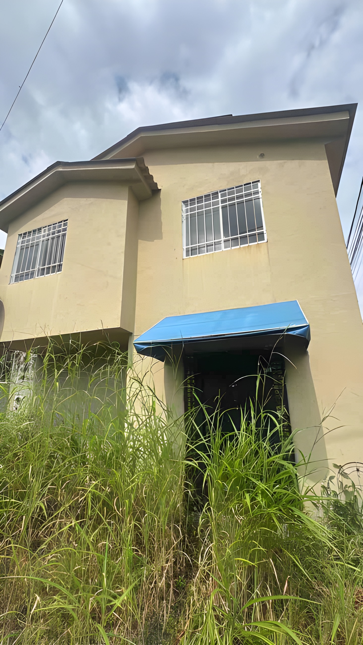Casa en Urbanización Villa Bonita - Guayaquil