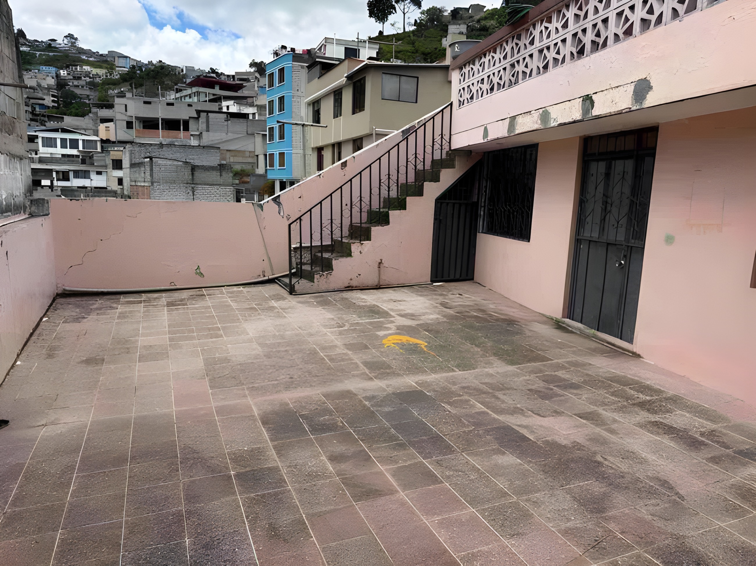Casa en Eloy Alfaro - Quito