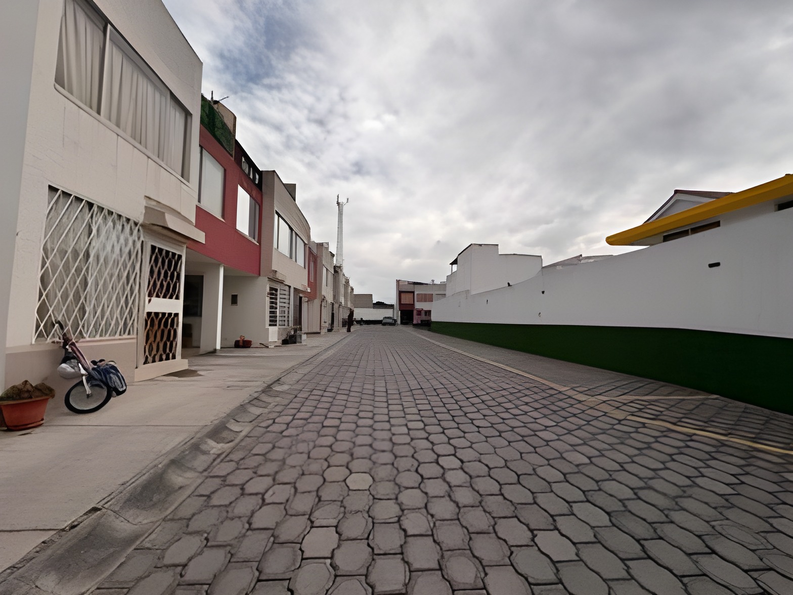 Departamento en Conjunto Venturada II - Quito