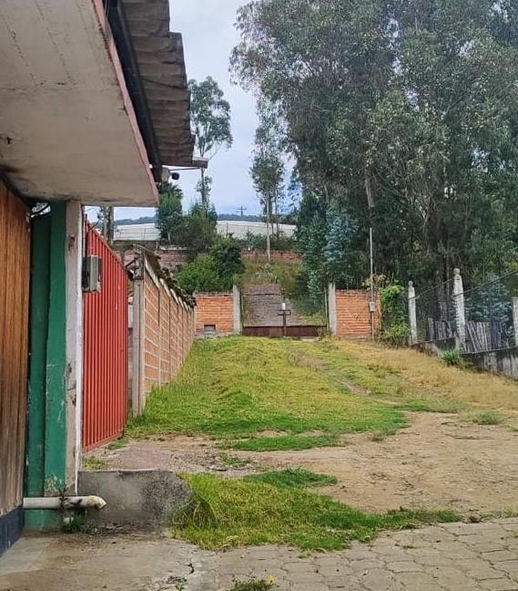 Casa y terreno en Amaguaña - Quito