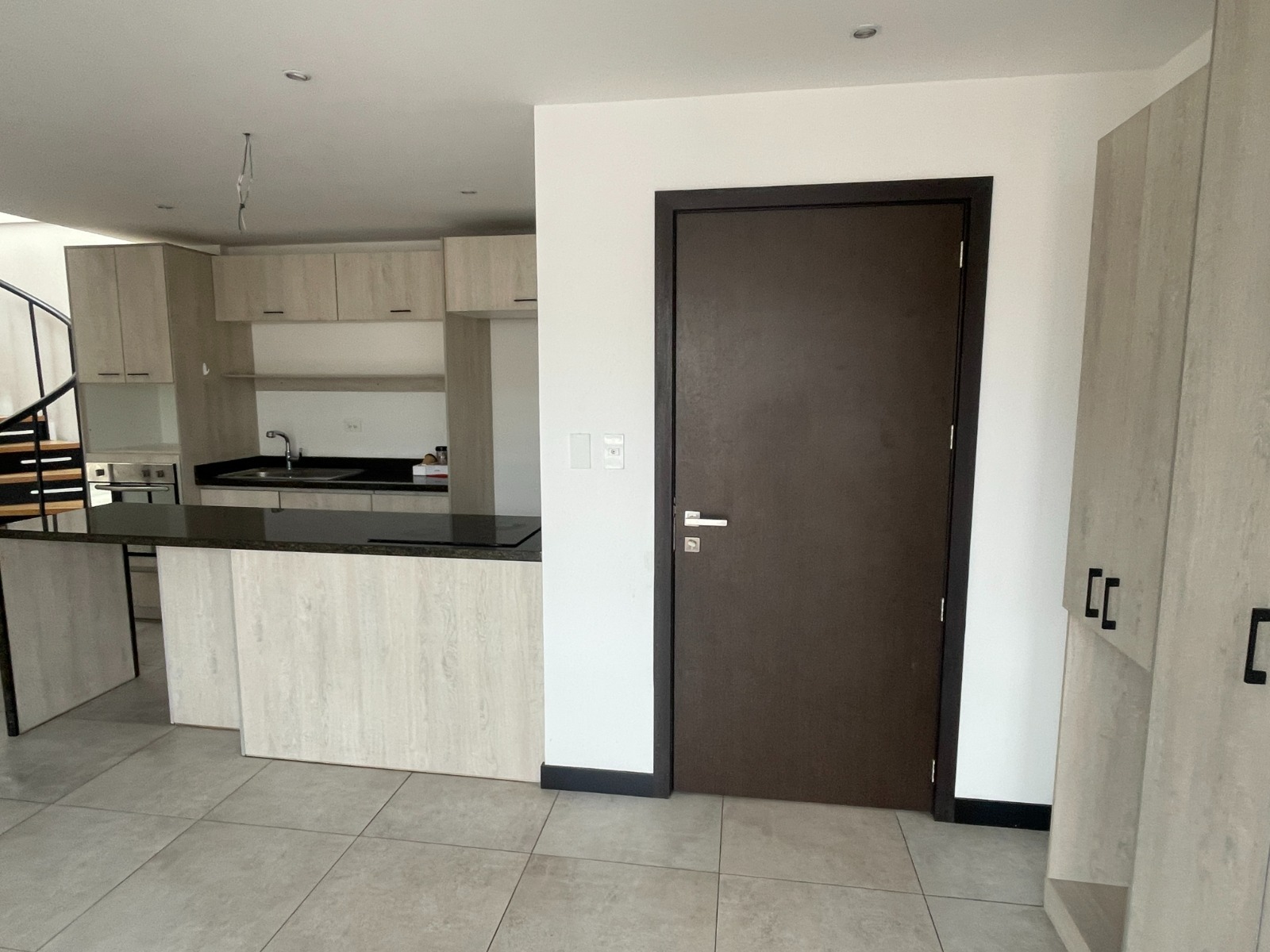 Departamento dúplex en Bellavista - Quito