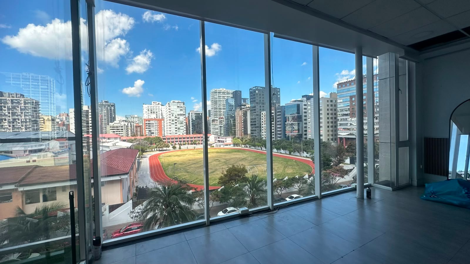Oficina en La Carolina - Quito