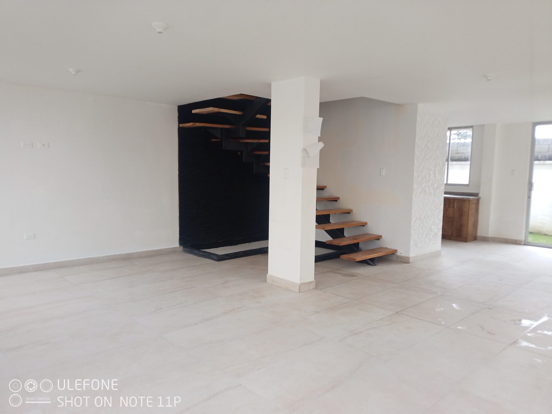 Conjunto residencial Sun Rise - Quito