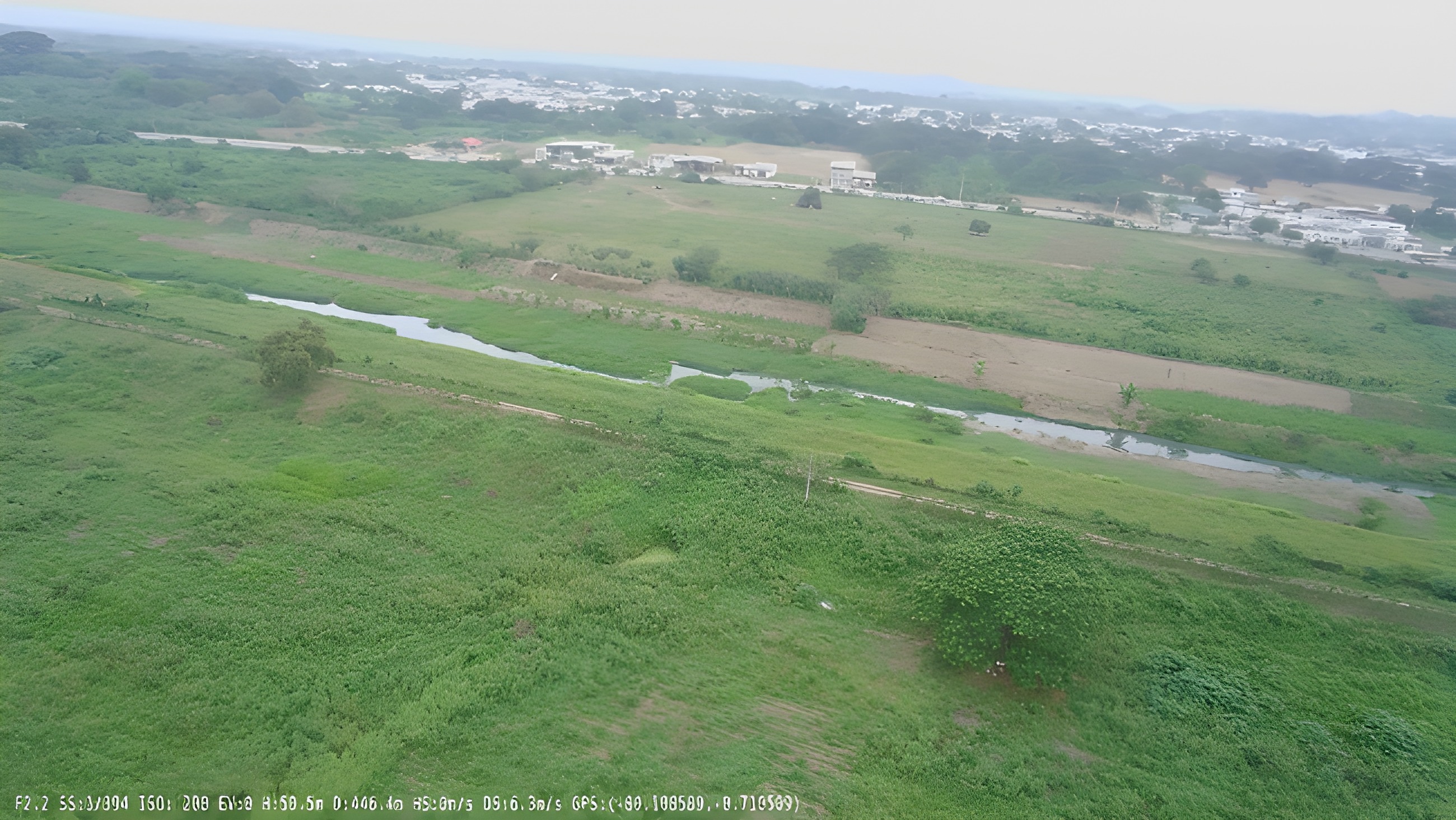 Lote de 163.000 m² en Chone - Manabí