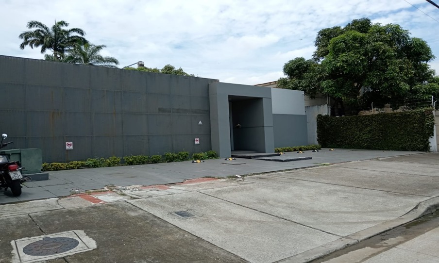 Oficinas en Urdesa Central - Guayaquil