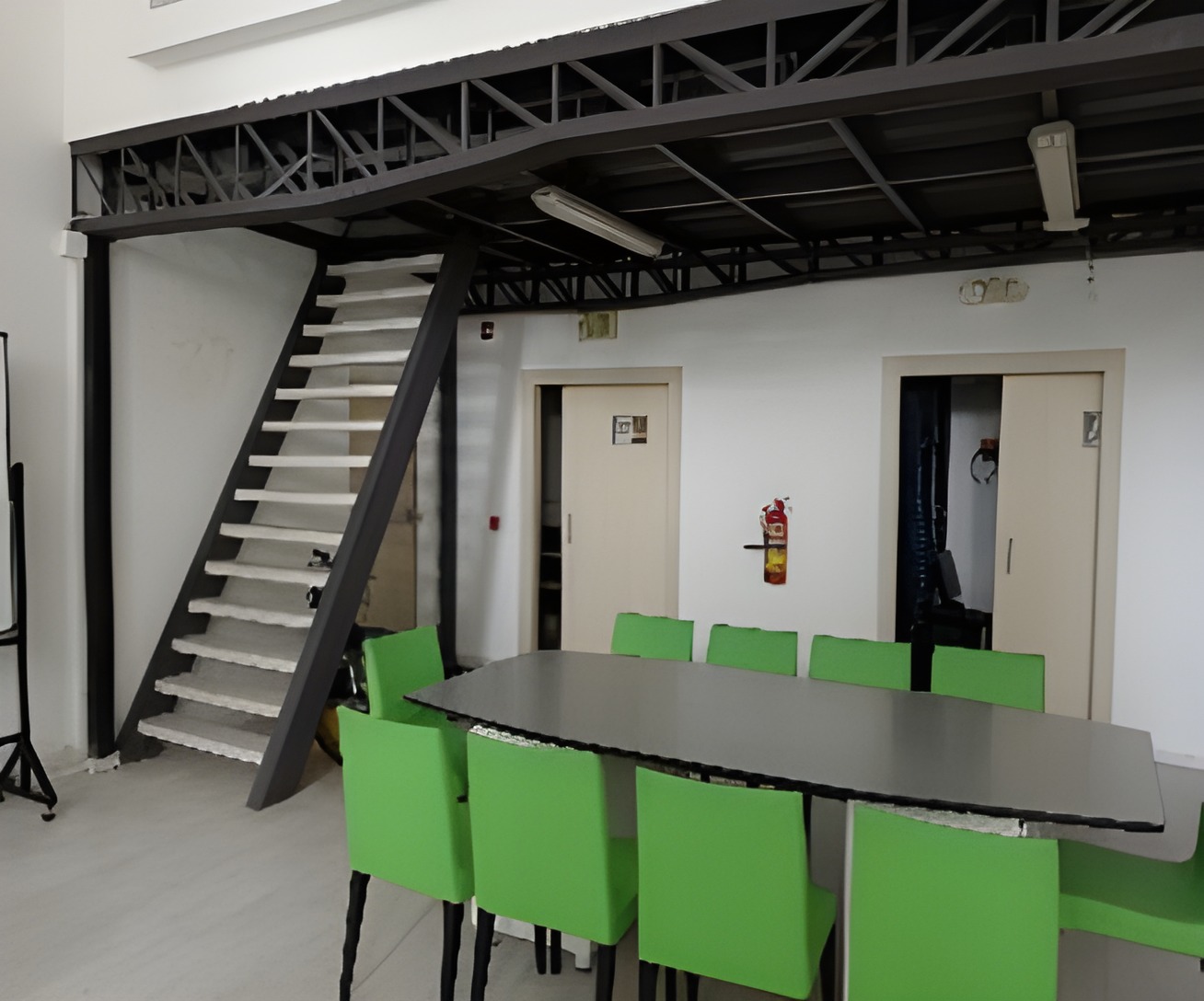 Oficinas en Urdesa Central - Guayaquil