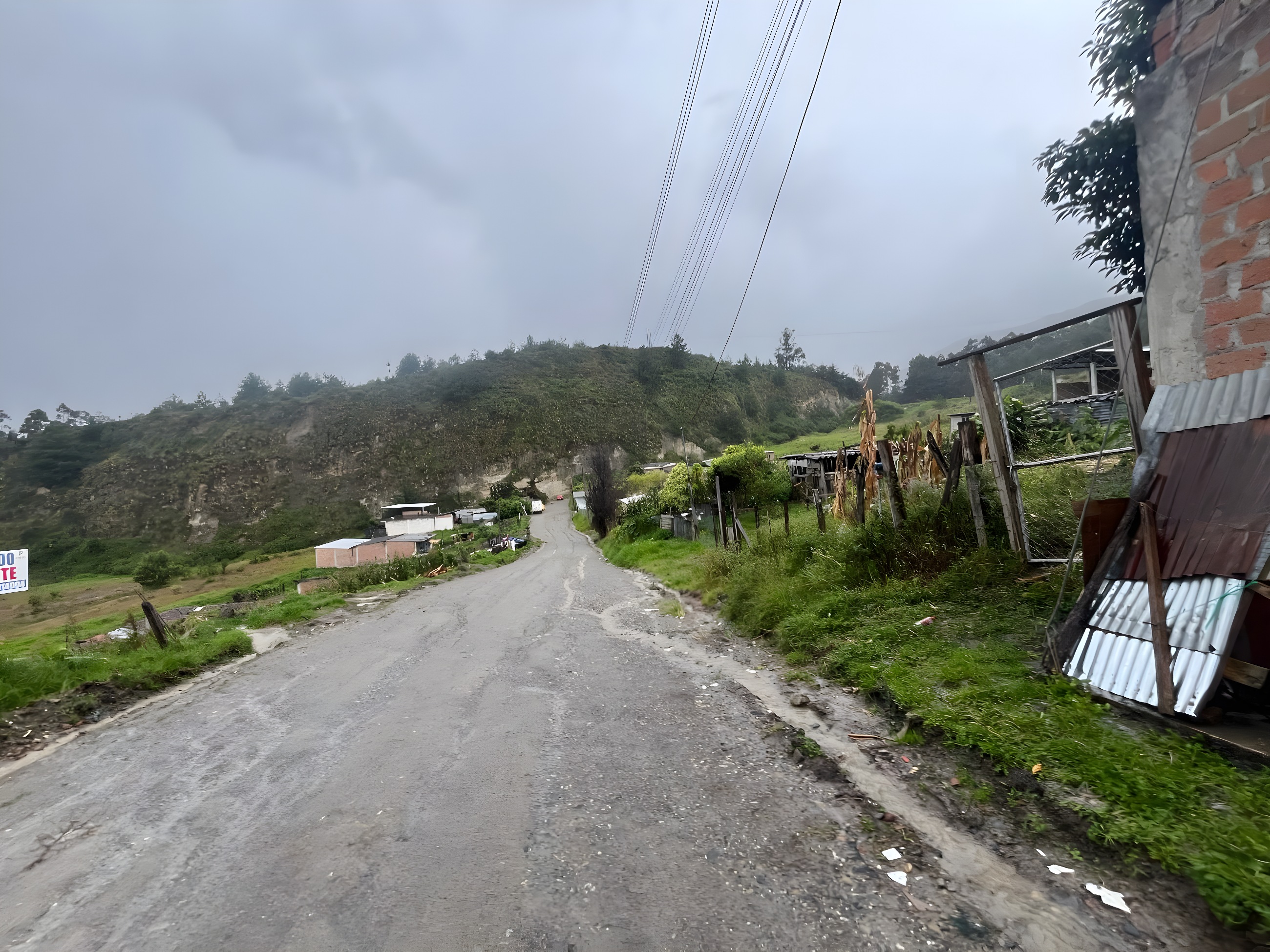 Lote urbano en Colinas Lojanas - Loja