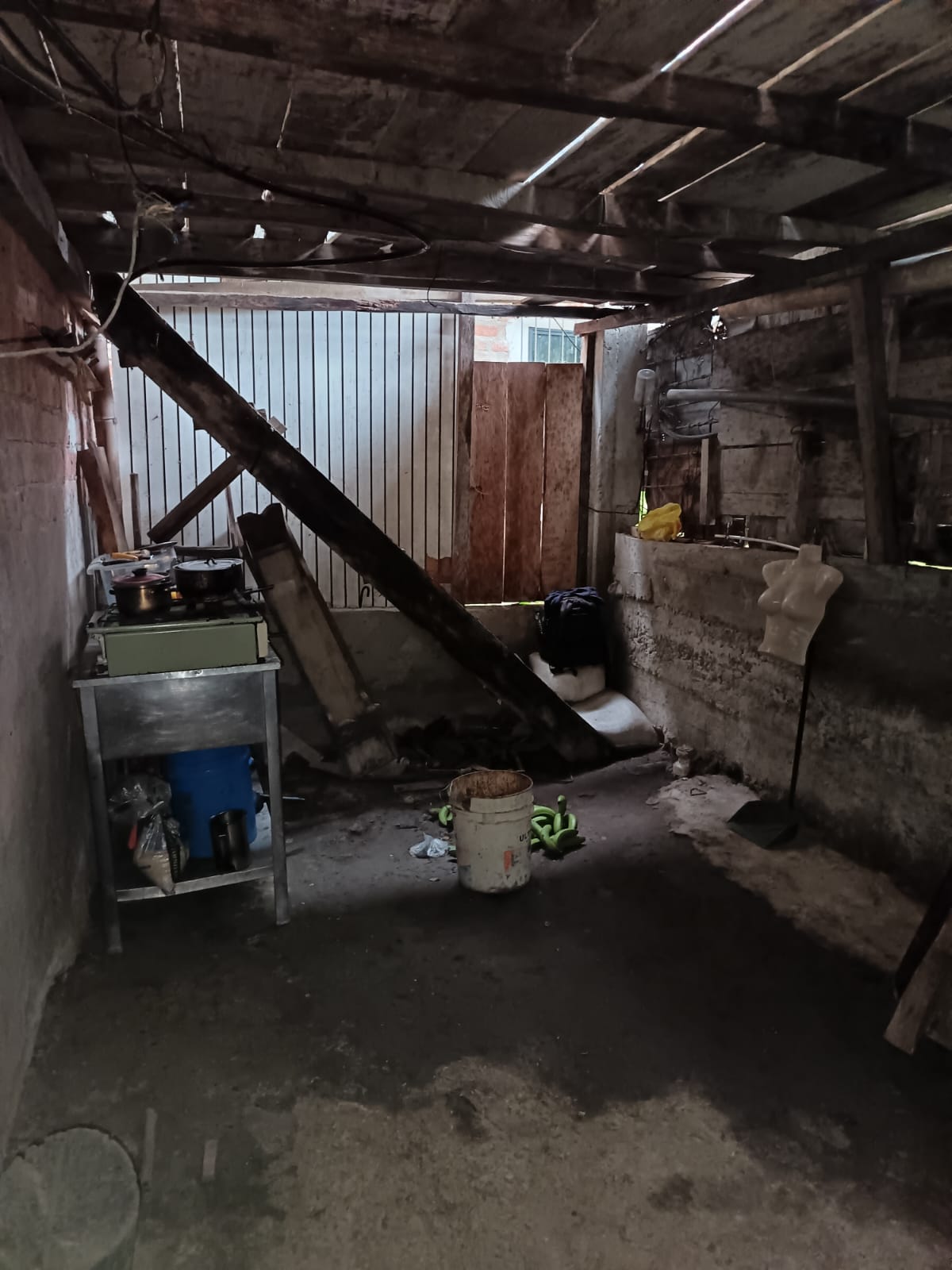 Casa y terreno en Paccha - El Oro