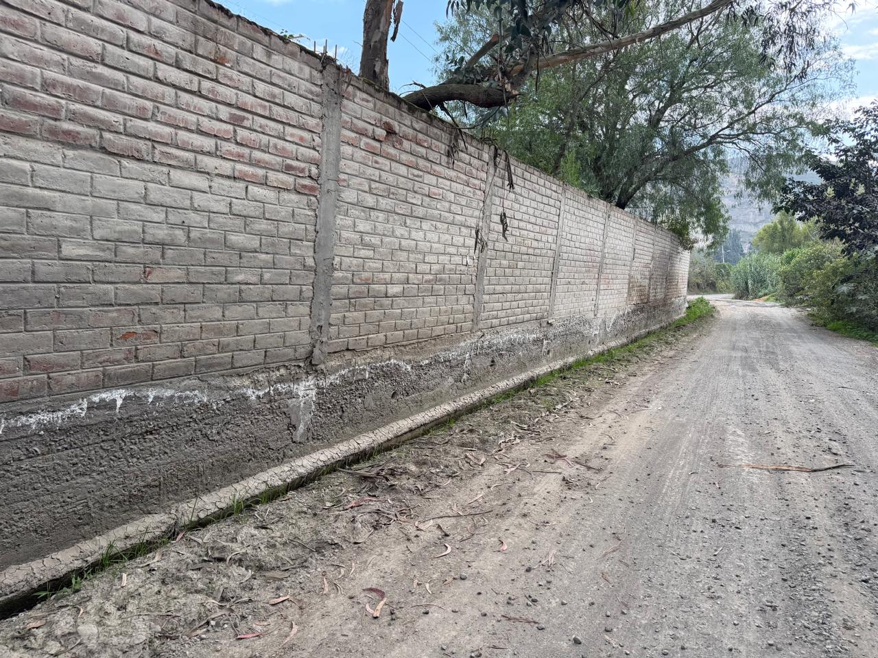Predio rural con construcción - Ambato