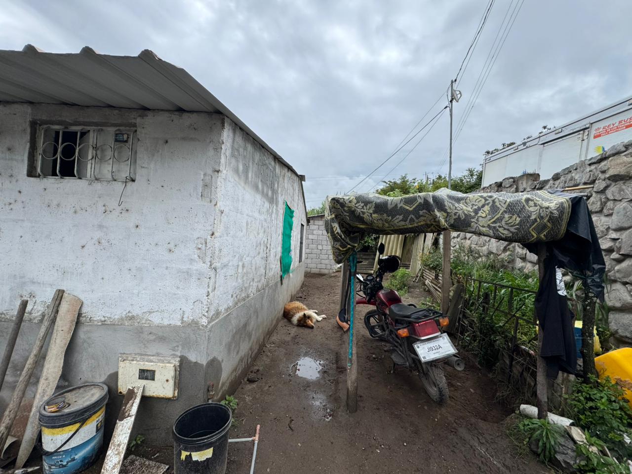 Terreno con dos casas - Pimampiro
