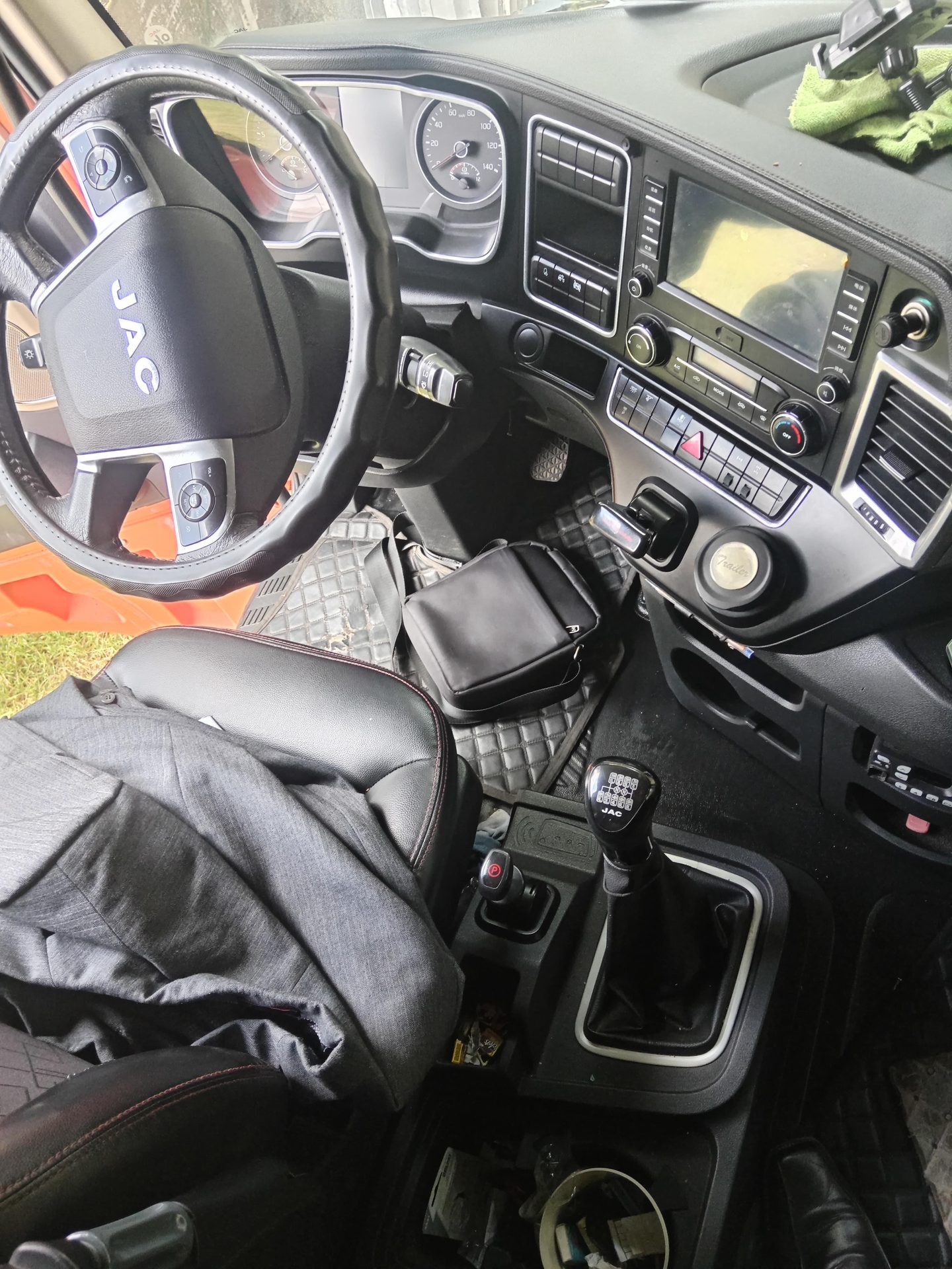 Jac hfc4260k3r1ac12.5 2p 6x4 tm diesel 2022