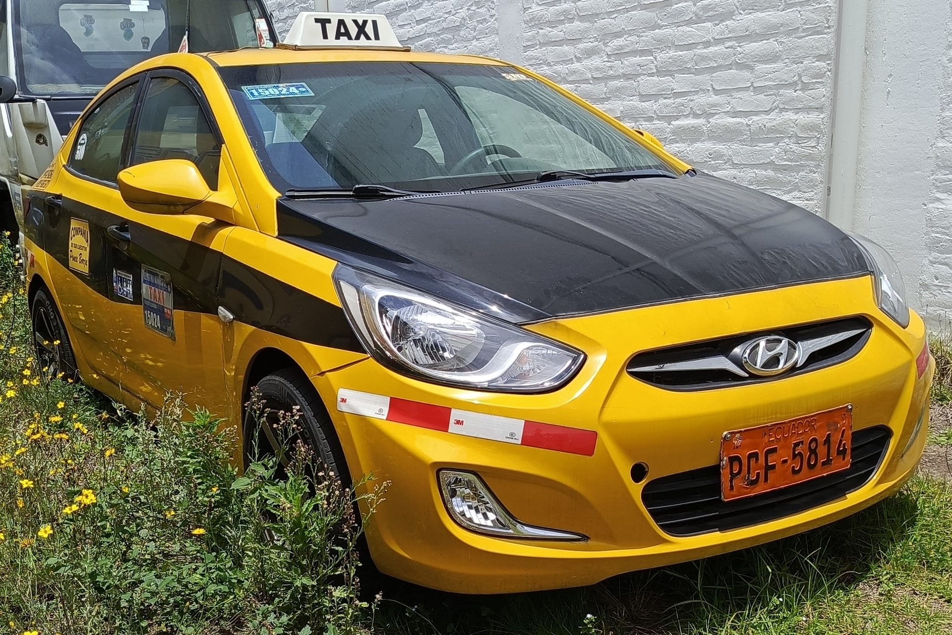 Hyundai accent tm 1.6 4p 4x2 std 2013