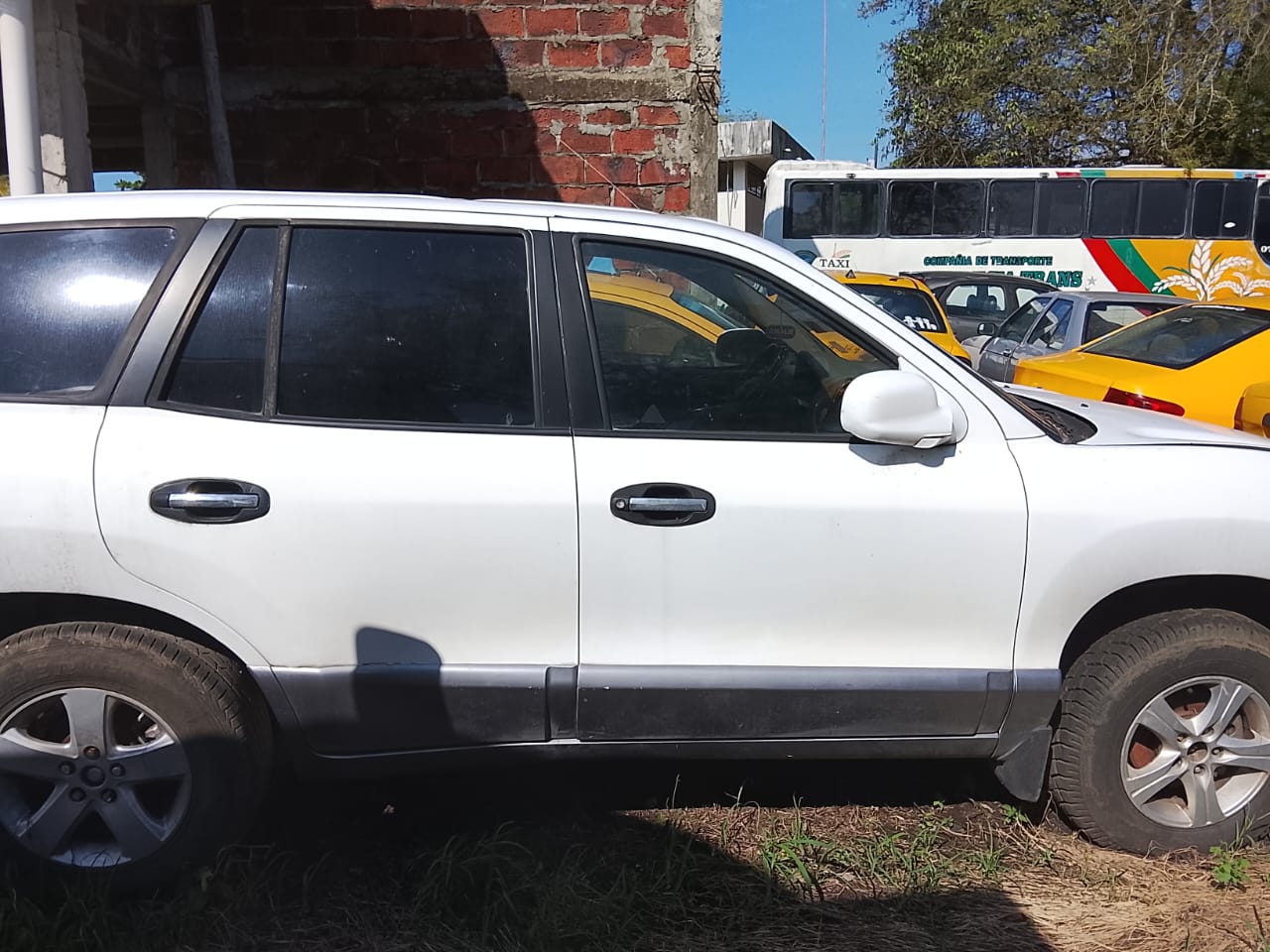 Hyundai santa fe 2.4 2 wd t/a 2005