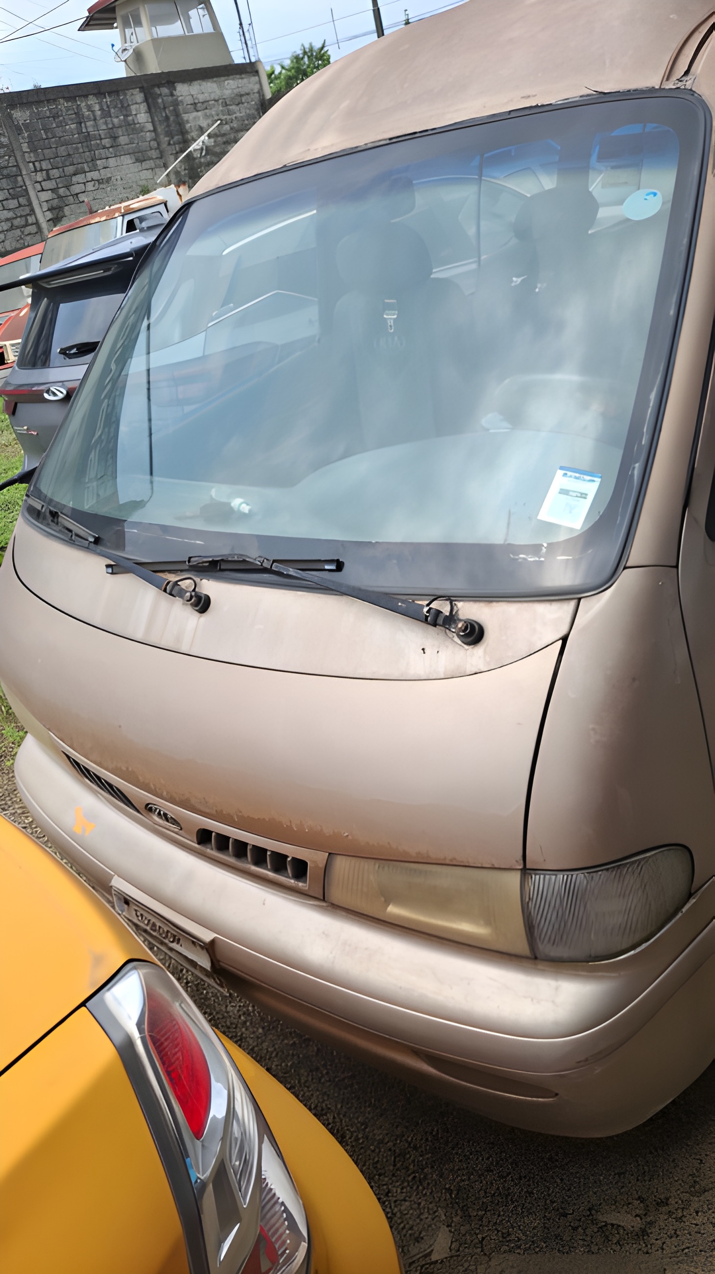 Kia Pregio 2003