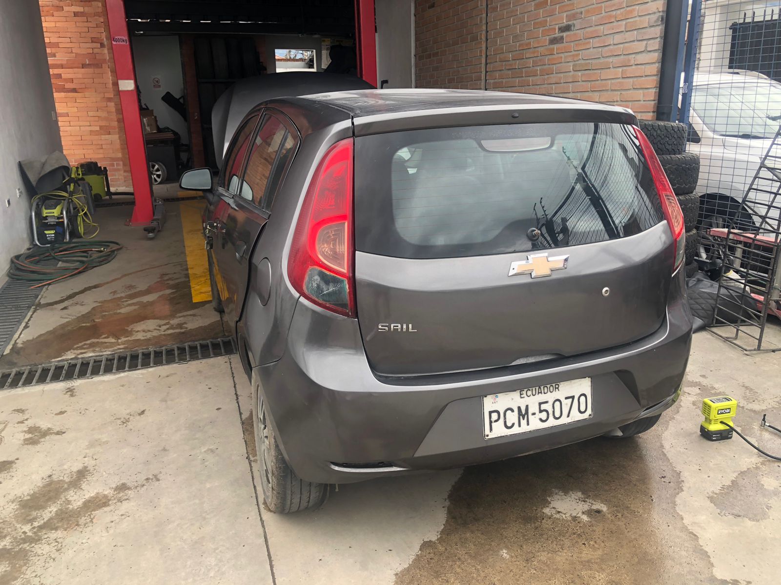 Chevrolet sail ac 1.4 2015
