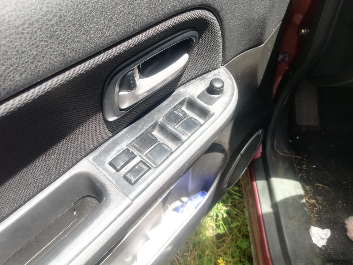 Suzuki grand vitara sz next ac 2.4 5p 4x2 2015
