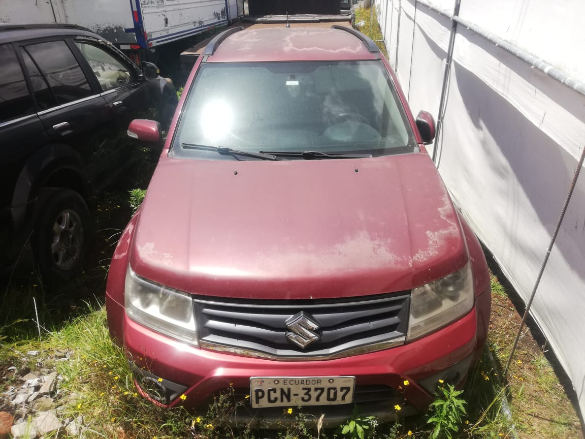 Suzuki grand vitara sz next ac 2.4 5p 4x2 2015