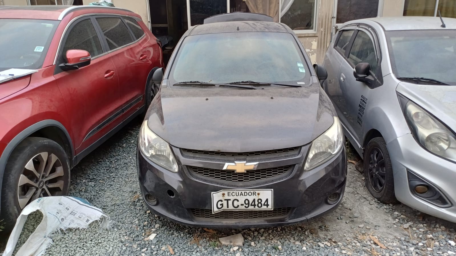 Chevrolet aveo family std, ac, 1.4, 4x2tm, color plomo 2019