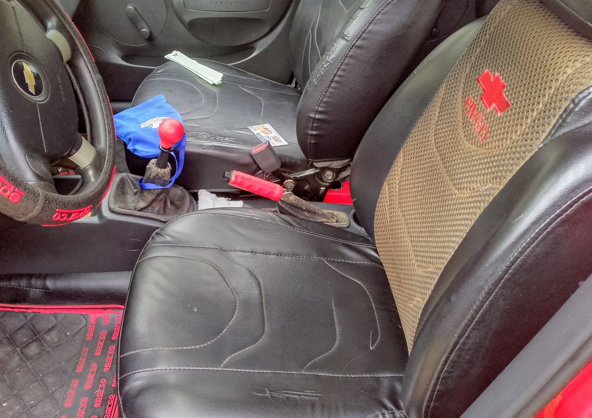 Chevrolet aveo family std 1.5 4p 4x2 tm 2019