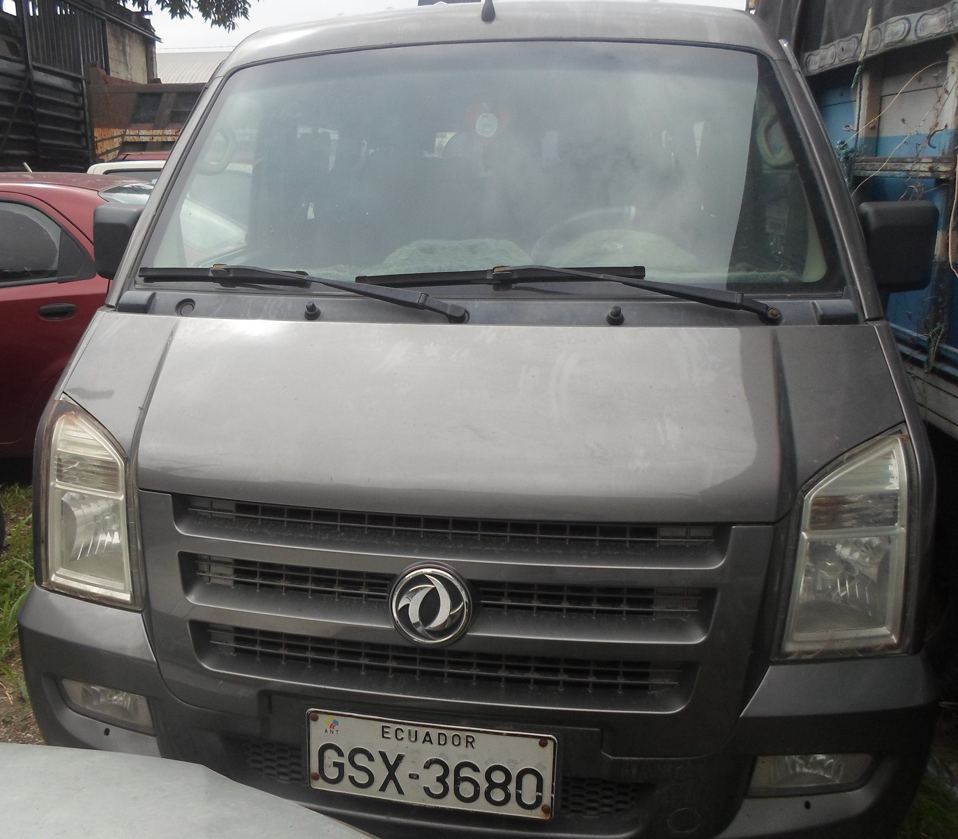 Dfsk c37 ac 1.5 4p 4x2 tm 2018 · Regular