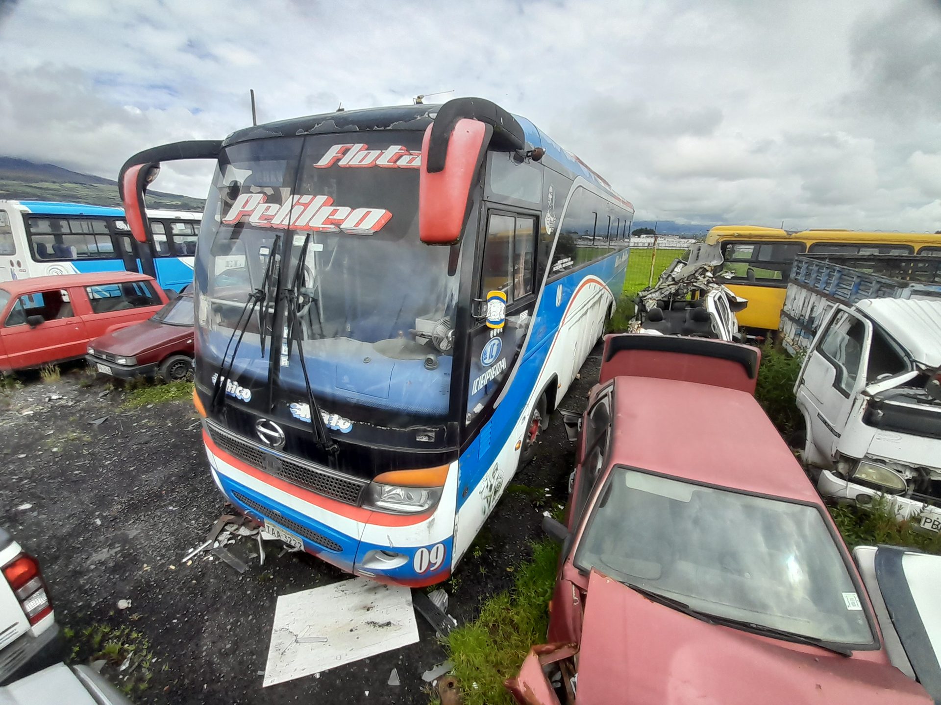 Autobús Hino AK8JRSA 2014 - Mejía